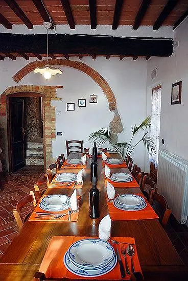בית חווה קיוסדינו Agriturismo Casa Piccini איטליה
